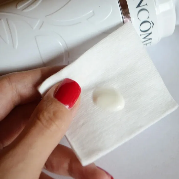 Sữa tẩy trang là gì? Review 3 loại sữa tẩy trang được tin dùng nhiều - 5