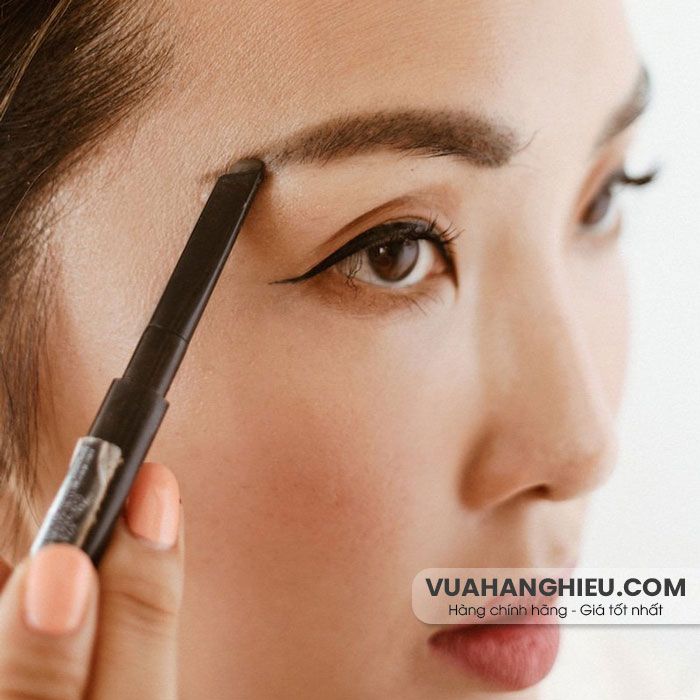 13 các bước trang điểm cho da dầu mụn che khuyết điểm hoàn hảo
