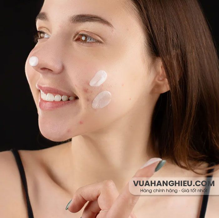 13 các bước trang điểm cho da dầu mụn che khuyết điểm hoàn hảo