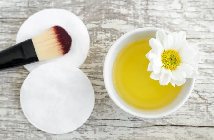7 cách vệ sinh cọ trang điểm làm sạch như mới