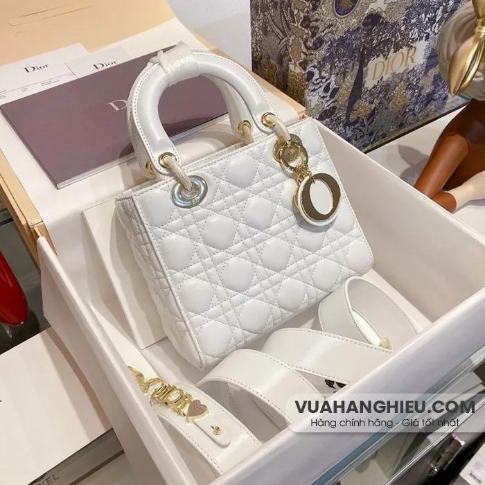 7 Cách phân biệt túi xách Dior thật giả đơn giản, chính xác