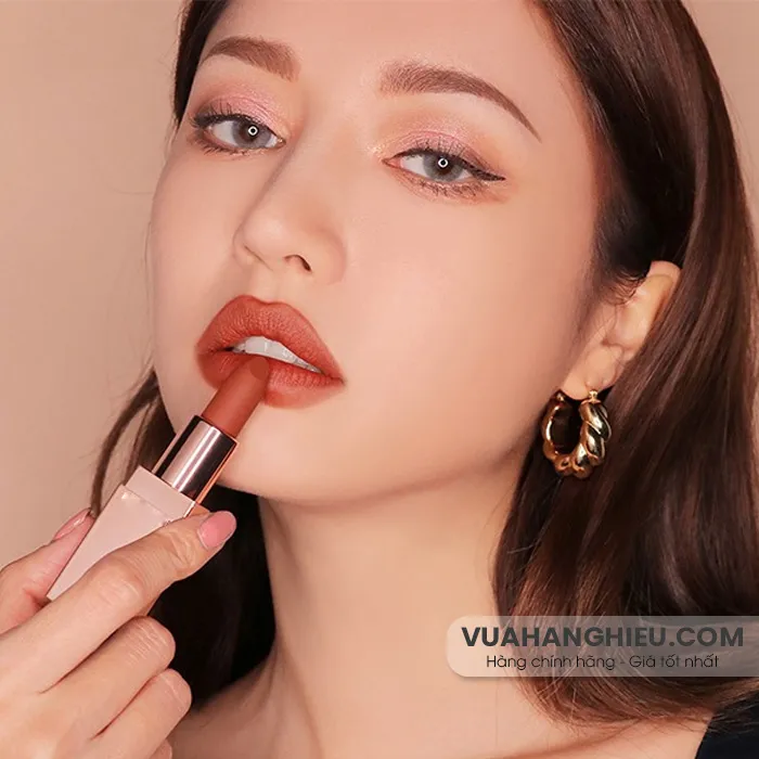 Cách trang điểm cho khuôn mặt vuông trở nên thon gọn, thanh thoát