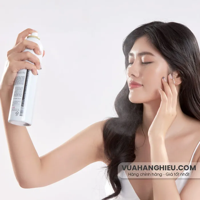 7 Cách trang điểm không bị mốc mặt, giữ nền lâu trôi hiệu quả