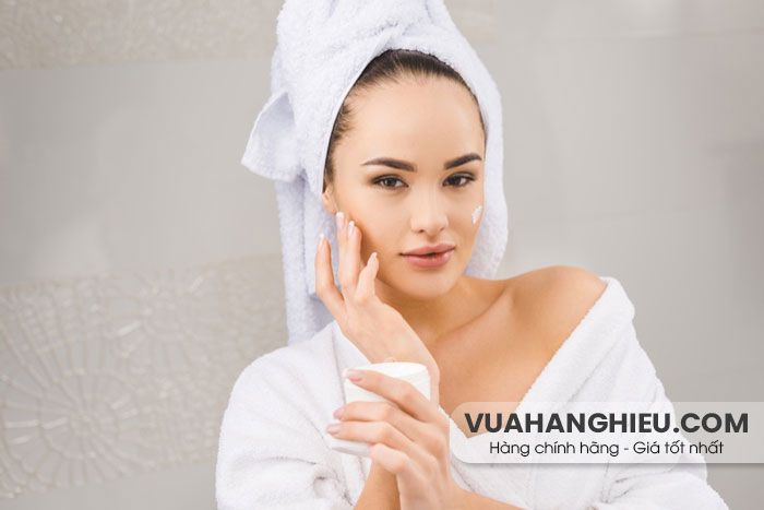 13 nguyên tắc chăm sóc da mùa đông ngăn khô nẻ xỉn màu