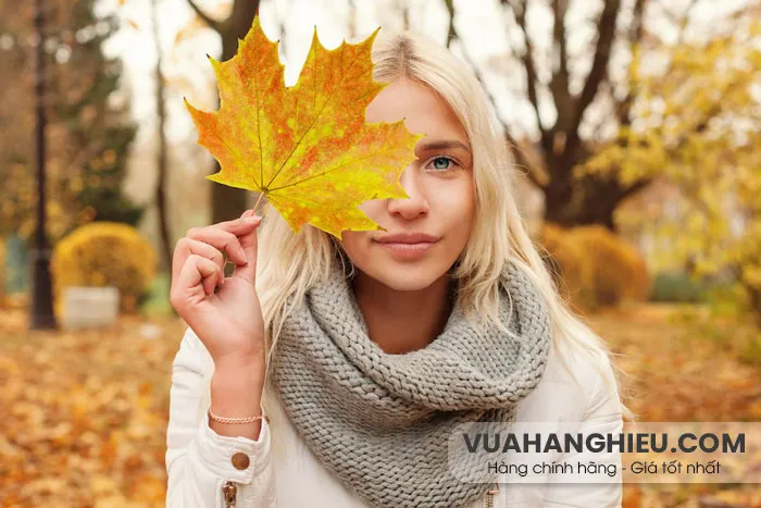 9 mẹo chăm sóc da mùa thu giữ da ẩm mịn căng mọng - 1