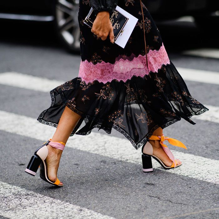 Giày T-Bars là gì? Xu hướng thời trang 