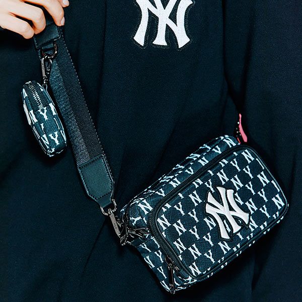 Túi Đeo Chéo MLB Mini Monogram New York Yankees 3ACRS012N-50BKS Màu Đen - Túi xách - Vua Hàng Hiệu