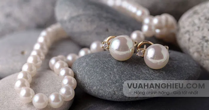 5 bước làm sạch trang sức ngọc trai sáng bóng đẹp tại nhà