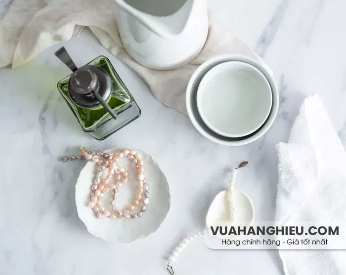 5 bước làm sạch trang sức ngọc trai sáng bóng đẹp tại nhà