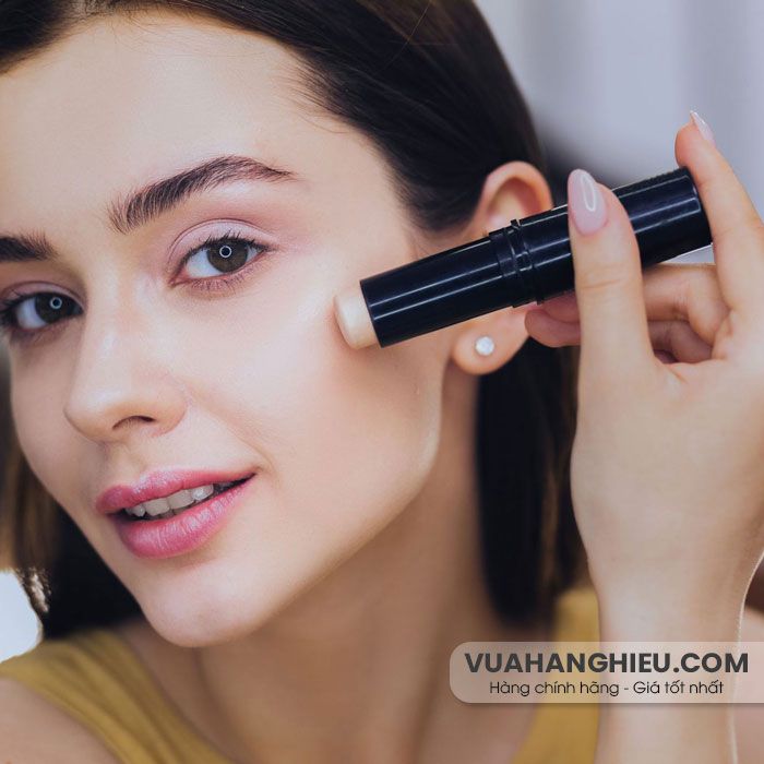 9 mẹo trang điểm mùa đông không bị mốc mặt cho lớp nền đẹp