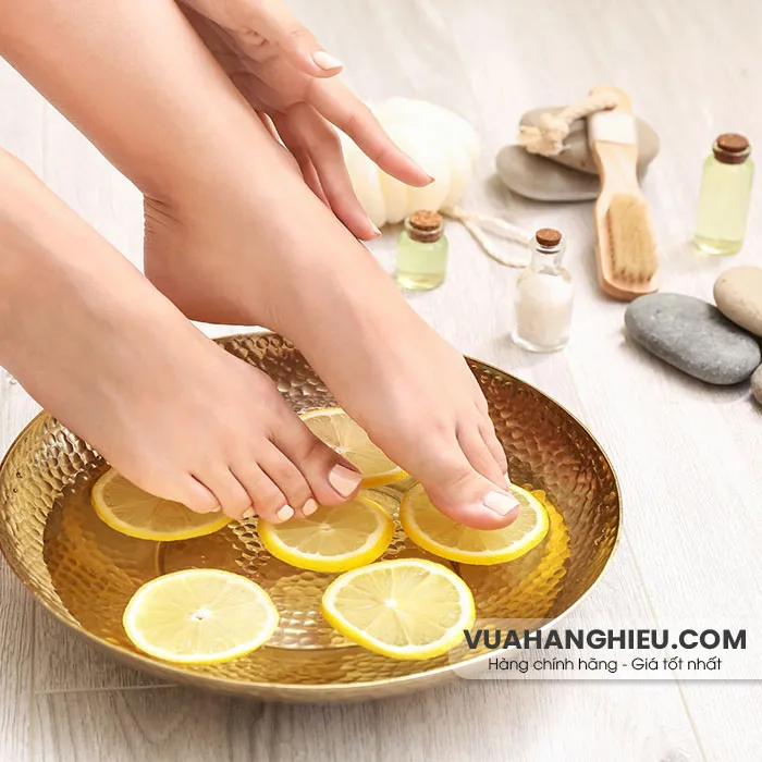 11 Cách trị nứt gót chân từ thiên nhiên hiệu quả tại nhà