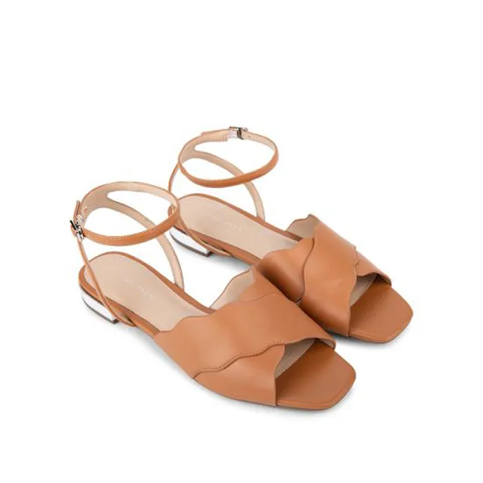 Top 10 mẫu giày sandal nữ thích hợp cho dân công sở - 7