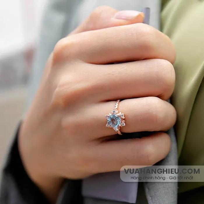 Người mệnh Mộc đeo nhẫn ngón nào để thu hút tài lộc, may mắn?