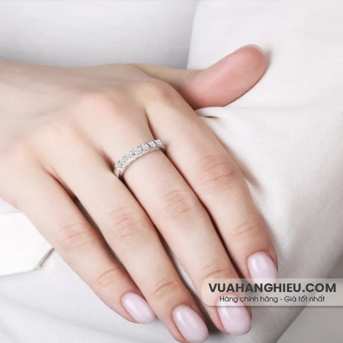 Người mệnh Thổ nên đeo nhẫn ngón nào để thu hút tài lộc, may mắn?