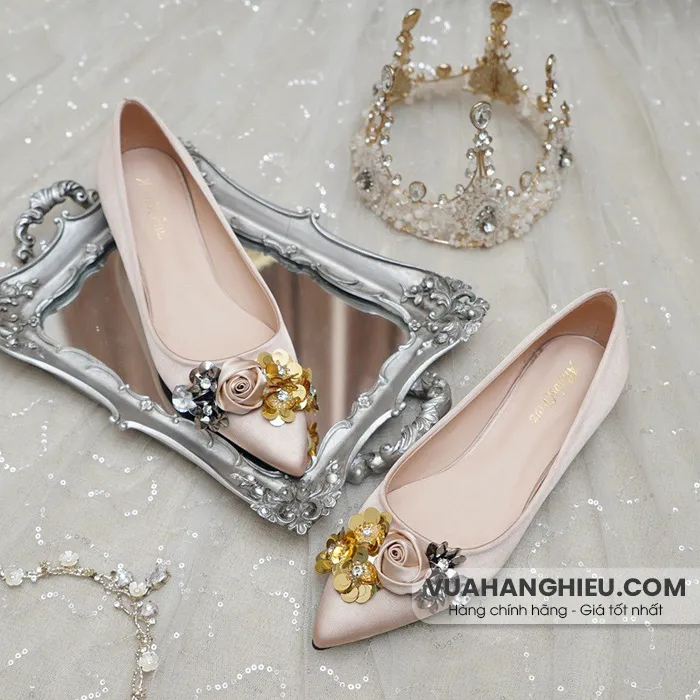 5 kiểu giày cô dâu đẹp, giúp tôn dáng định không thể bỏ lỡ