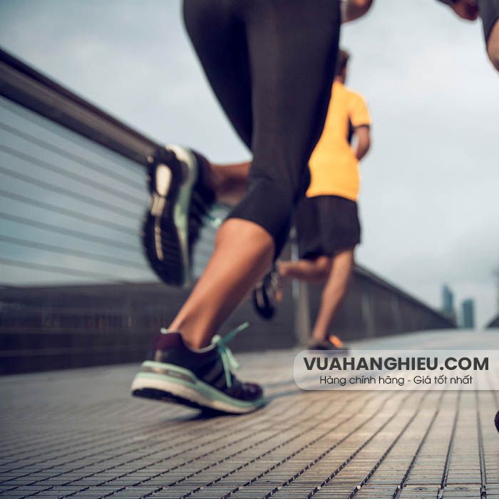 9+ mẫu giày thể thao nam được yêu rất thích