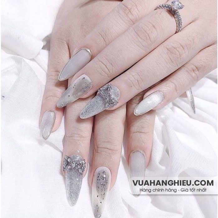 Top 45+ mẫu nails đẹp cho cô dâu thêm nổi bật và lộng lẫy trong ngày cưới