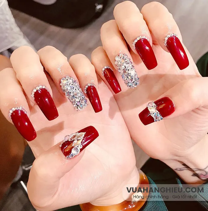 Top 45+ mẫu nails đẹp cho cô dâu thêm nổi bật và lộng lẫy trong ngày cưới
