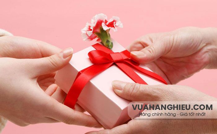 Top 15 quà tặng 20/10 ấn tượng cho khách hàng và đối tác nữ