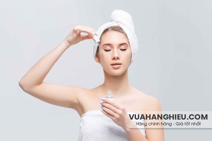 Top 10 serum dưỡng ẩm cho da dầu mụn chất lượng tốt 2025