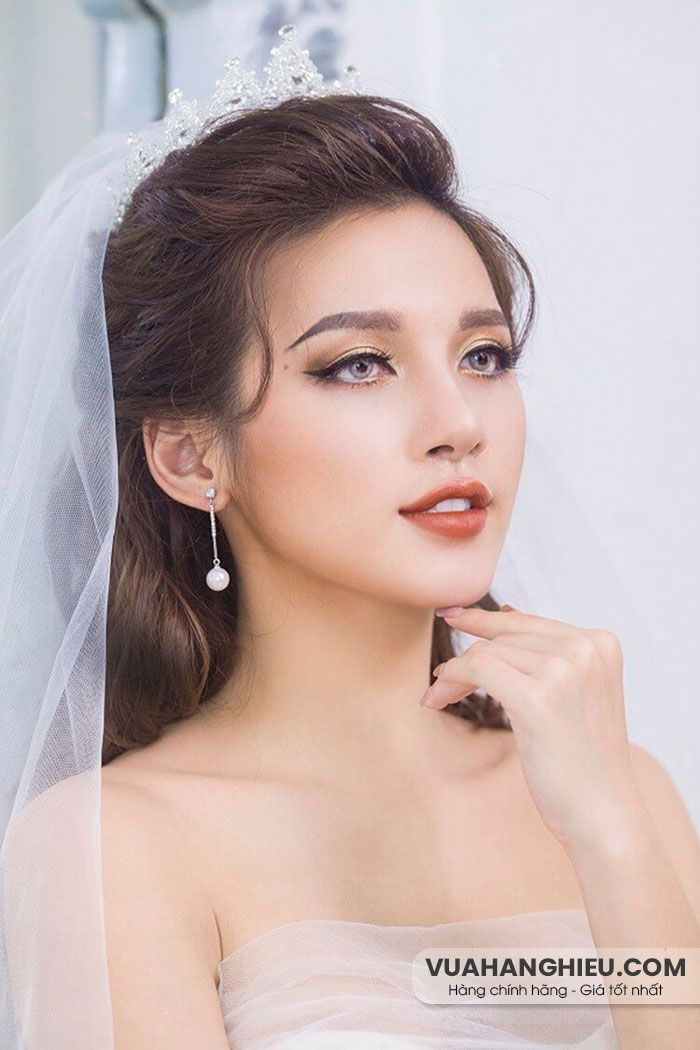 9 xu hướng trang điểm cô dâu đẹp và rất phổ biến 2025 - 4