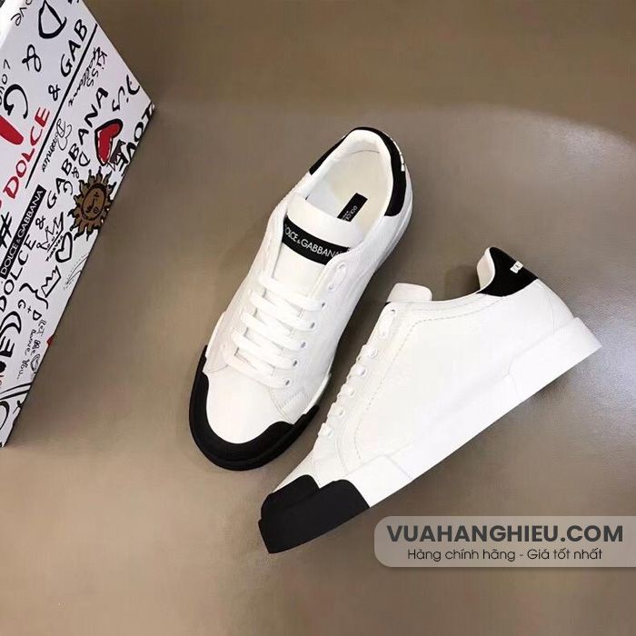 10 đôi giày sneaker nam trắng đơn giản mà đẹp, cân mọi outfit
