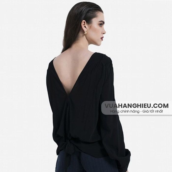 Gợi ý 10 mẫu áo kiểu nữ đẹp tuổi 40 sang trọng xu hướng trendy