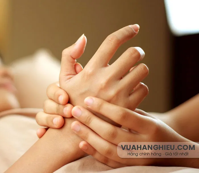 10 mẹo chăm sóc da tay luôn mềm mại trắng mịn và chống nhăn