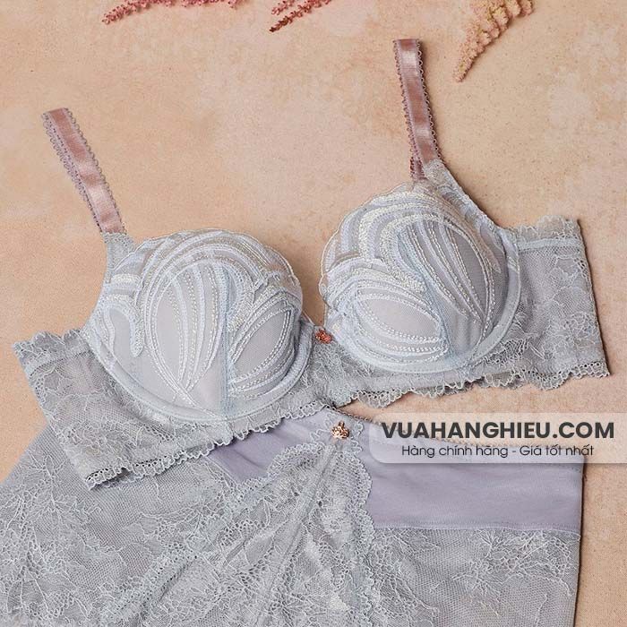 Lý giải tại sao con gái phải mặc áo lót