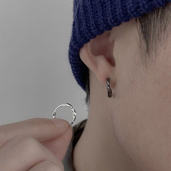 Khuyên Tai Nam LiLi Jewelry Tròn LiLi_367115 Bộ Hai Màu Trắng Đen Size 14mm - Trang sức - Vua Hàng Hiệu