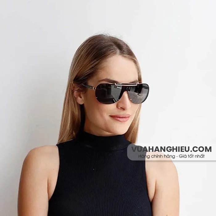 Mặt vuông nên đeo kính gì? 10+ mẫu kính đẹp cho người mặt vuông