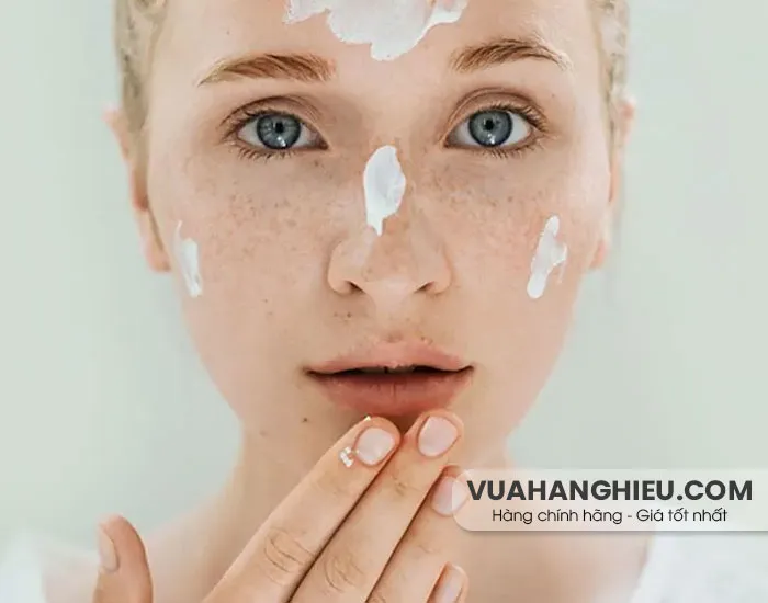 10 Sản phẩm skincare cho da khô lỗ chân lông to chất lượng tốt