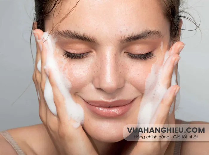 10 Sản phẩm skincare cho da khô lỗ chân lông to chất lượng tốt