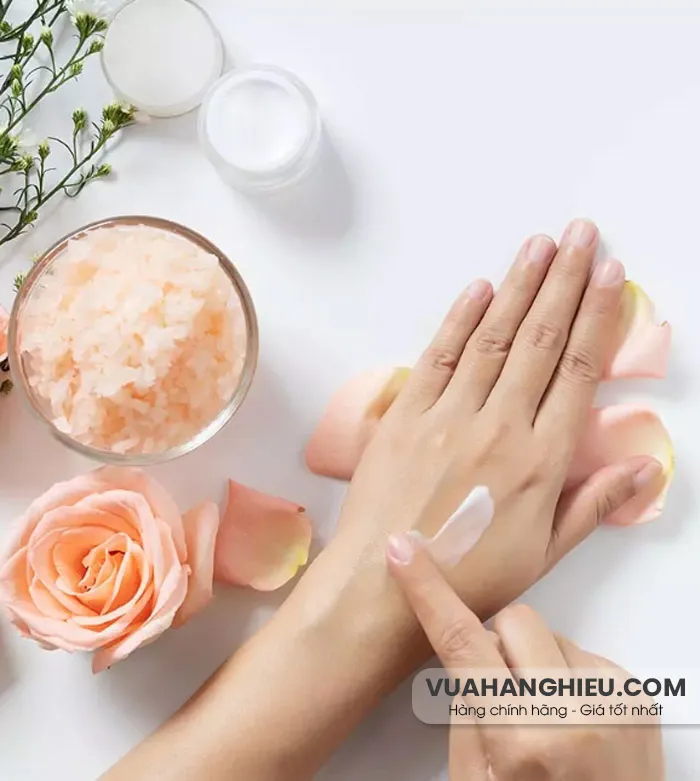 5 cách tự làm tẩy tế bào chết cho da tay dưỡng ẩm và mềm mại - 1