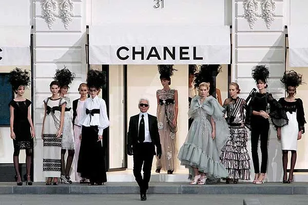 Kẹp Tóc Chanel B21 Barrettes AB5651 B02818 Gold Màu Vàng - Phụ kiện - Vua Hàng Hiệu