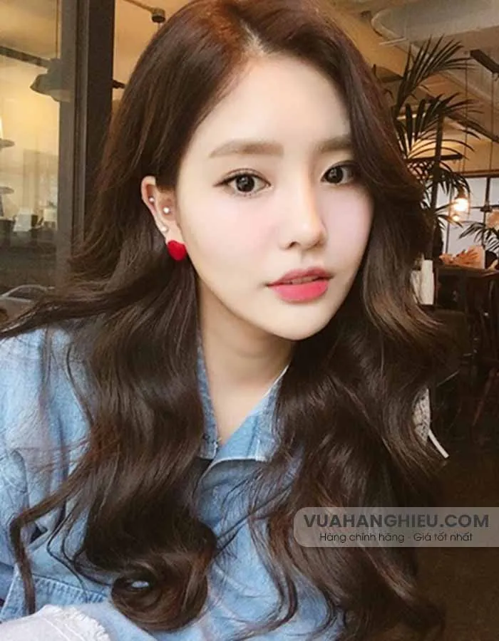 Top 23+ kiểu tóc uốn gợn sóng đẹp xu hướng trendy 2025