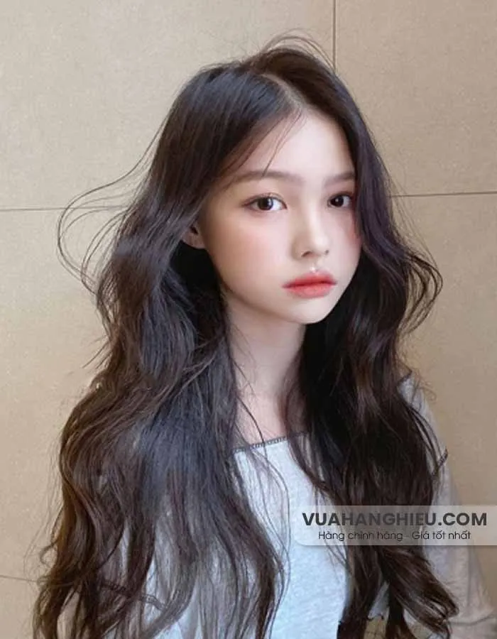 Top 23+ kiểu tóc uốn gợn sóng đẹp xu hướng trendy 2025