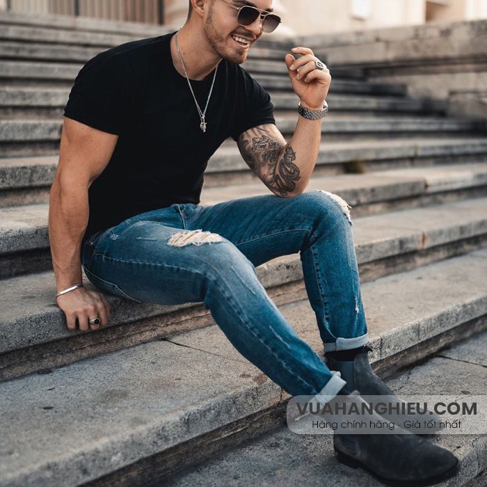 Top 7 đôi giày boot nam cao cổ được yêu rất thích hiện nay