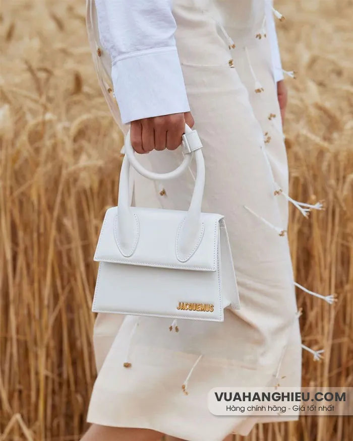Top 7 mẫu túi Jacquemus thời thượng đang rất phổ biến