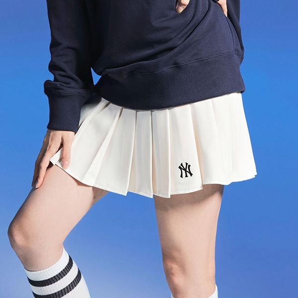 Chân Váy Nữ MLB Xếp Ly Pickleball Basic Pleats Skirt New York Yankees 3FSKB0324-50CRS Màu Trắng Kem Size S - Pickleball - Vua Hàng Hiệu