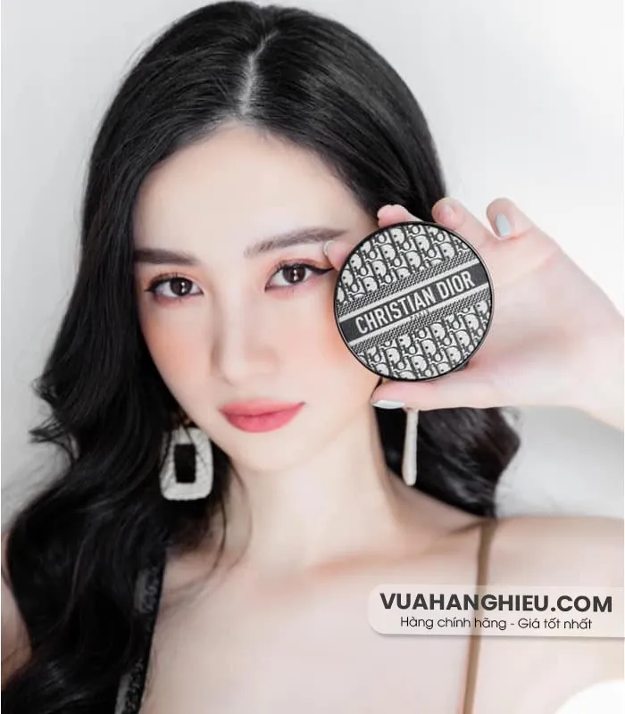 Hướng dẫn A-Z kiểu makeup trong veo nàng thơ
