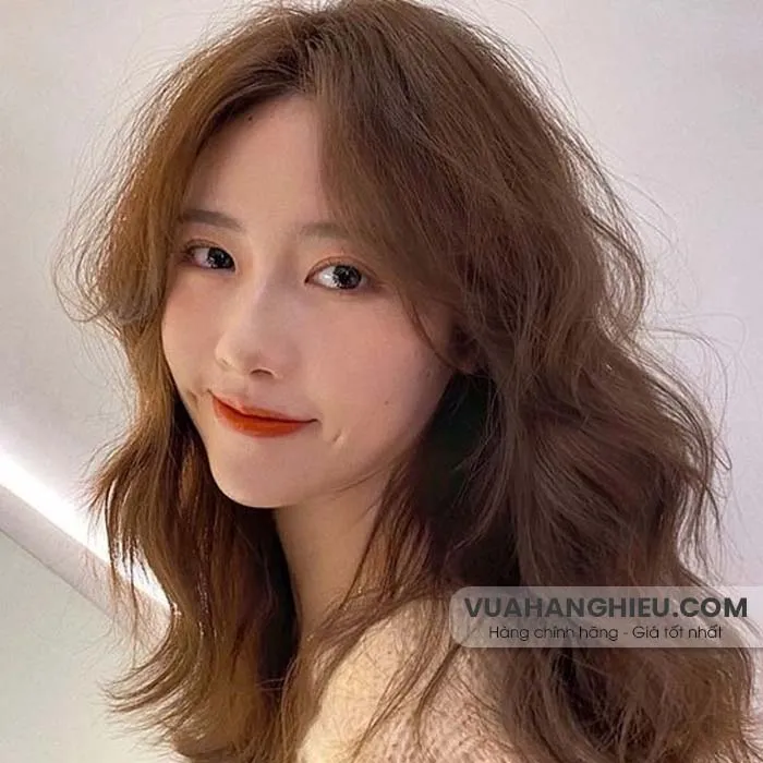 21 kiểu tóc xoăn sóng lơi ngang vai đẹp và thu hút