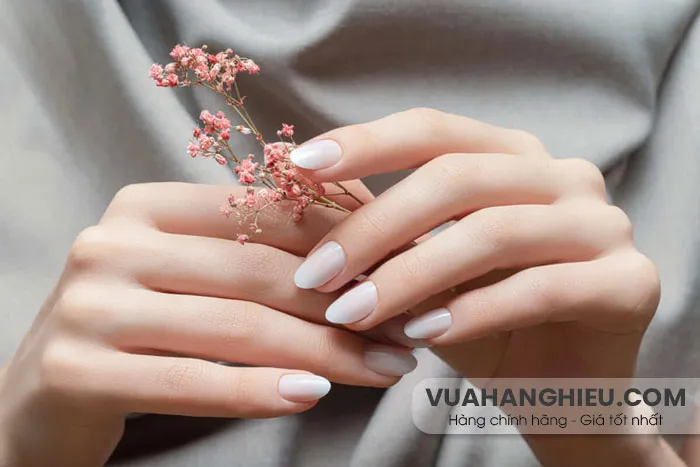 Top 55+ mẫu nails đẹp đón Tết được yêu rất thích năm 2025