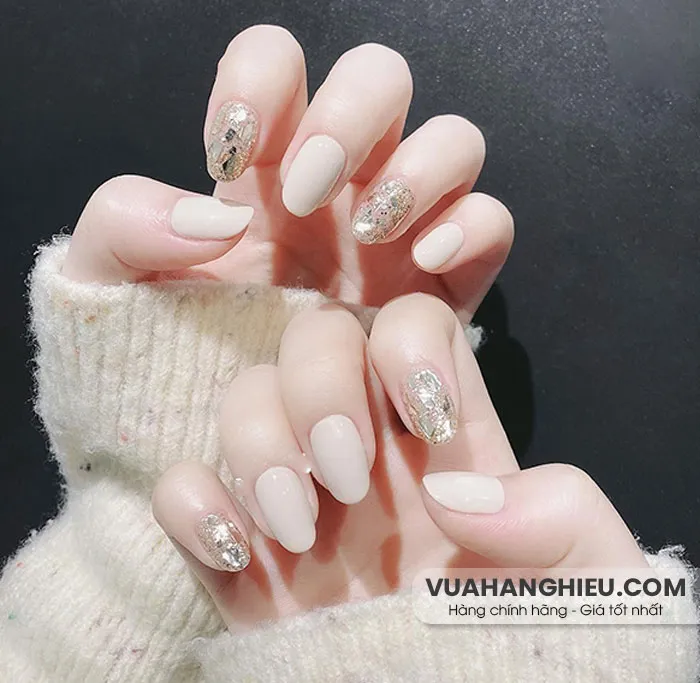 Top 55+ mẫu nails đẹp đón Tết được yêu rất thích năm 2025