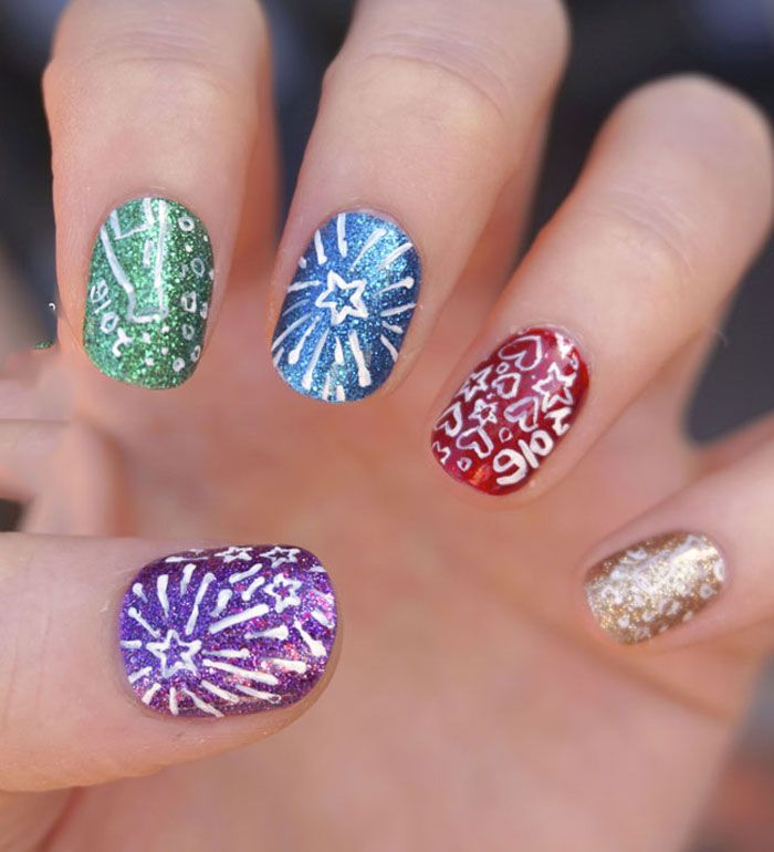 Top 55+ mẫu nails đẹp đón Tết được yêu rất thích năm 2025
