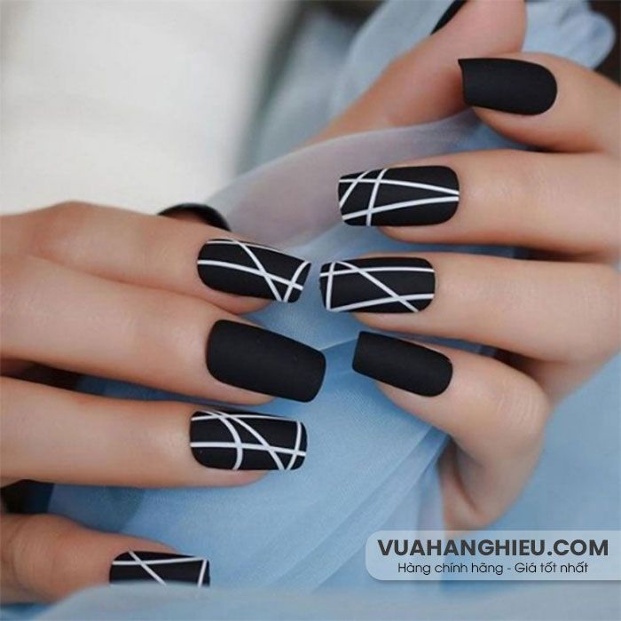 Top 55+ mẫu nails đẹp đón Tết được yêu rất thích năm 2025