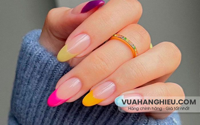 Top 55+ mẫu nails đẹp đón Tết được yêu rất thích năm 2025