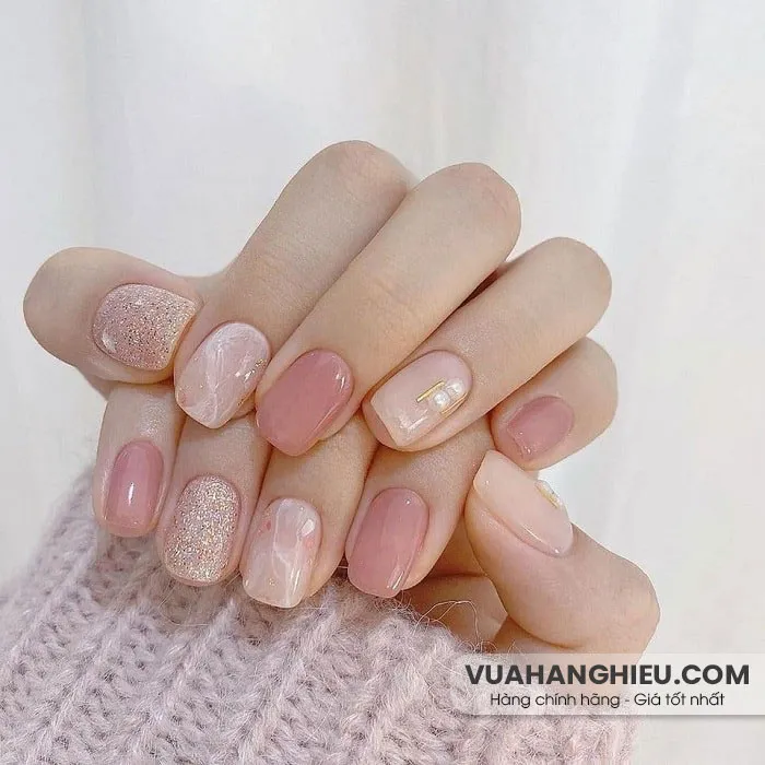 Top 55+ mẫu nails đẹp đón Tết được yêu rất thích năm 2025