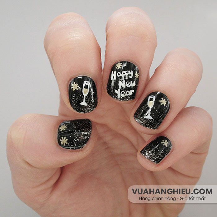 Top 55+ mẫu nails đẹp đón Tết được yêu rất thích năm 2025