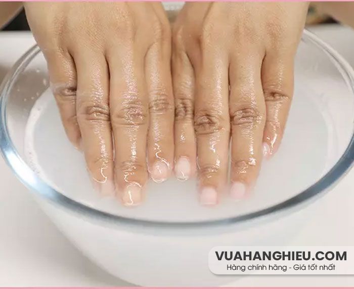 10 cách gỡ móng giả không đau đơn giản tại nhà
